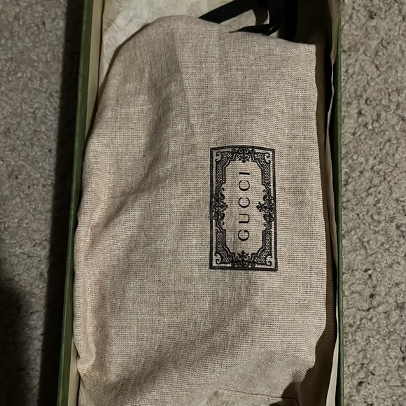 Authentic Black and White Gucci long socks - Picture 7 of 8